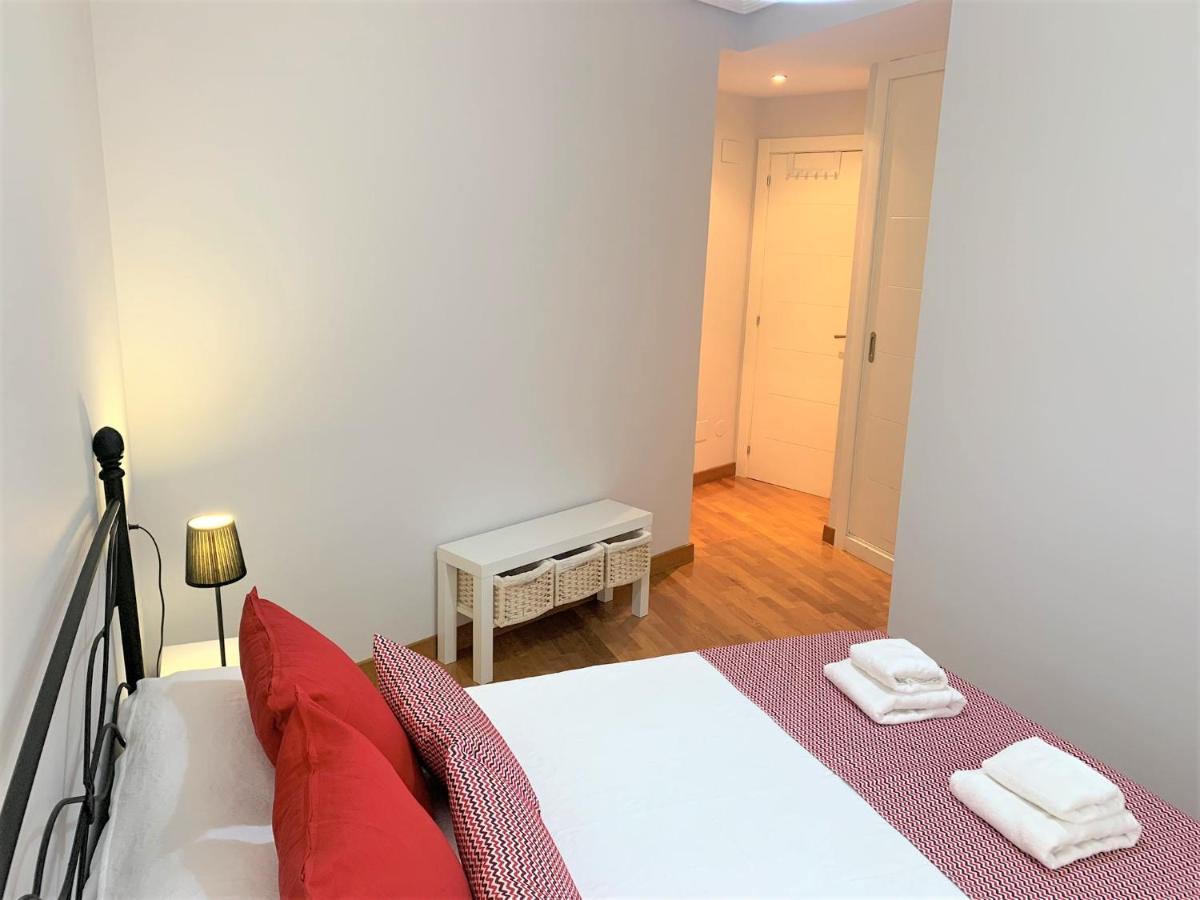 Apartamento Apartamento La Losa Oviedo Exterior foto